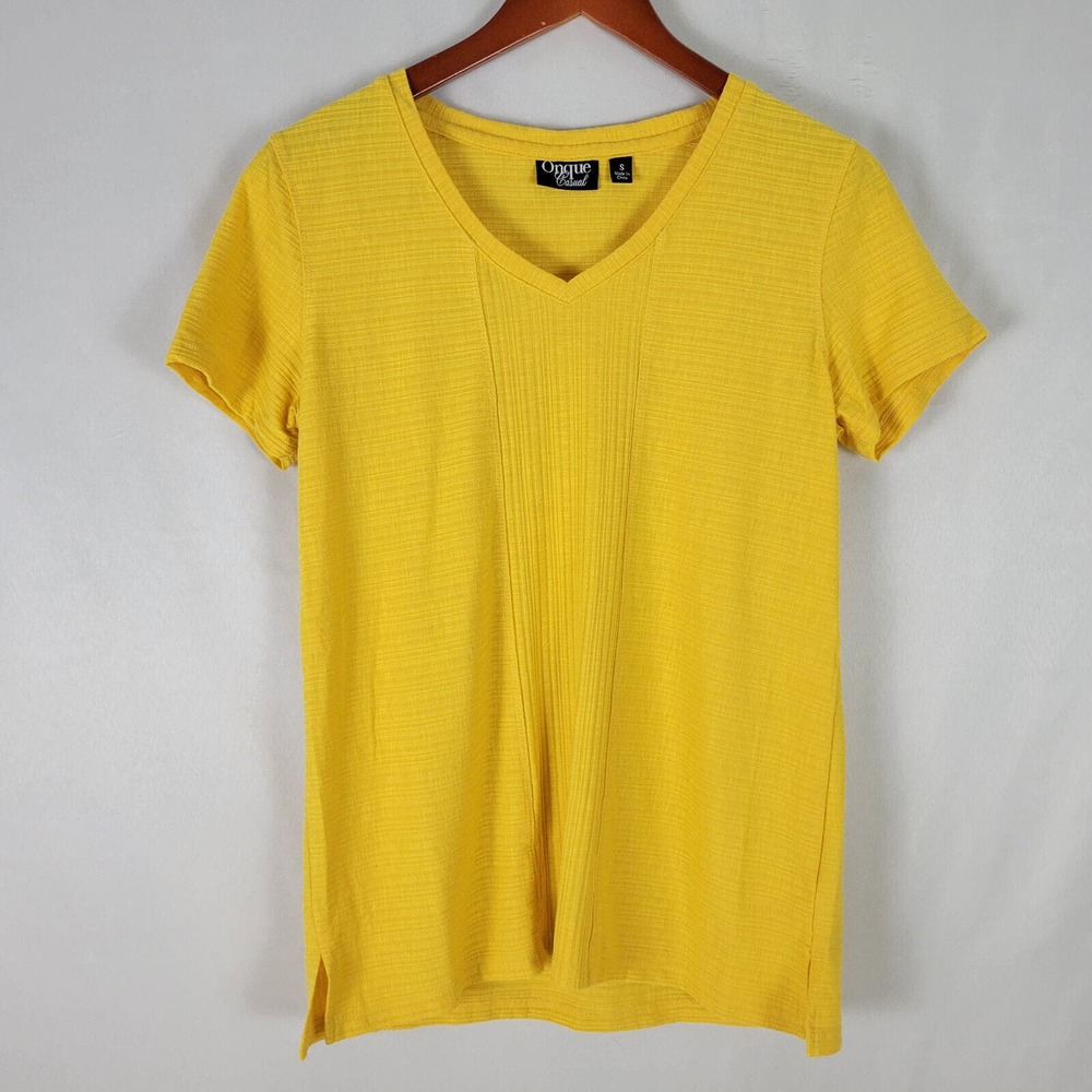Onque Casual Womens Shirt Size Small Ribbed Top‎ Yellow Short Sleeve V Neck